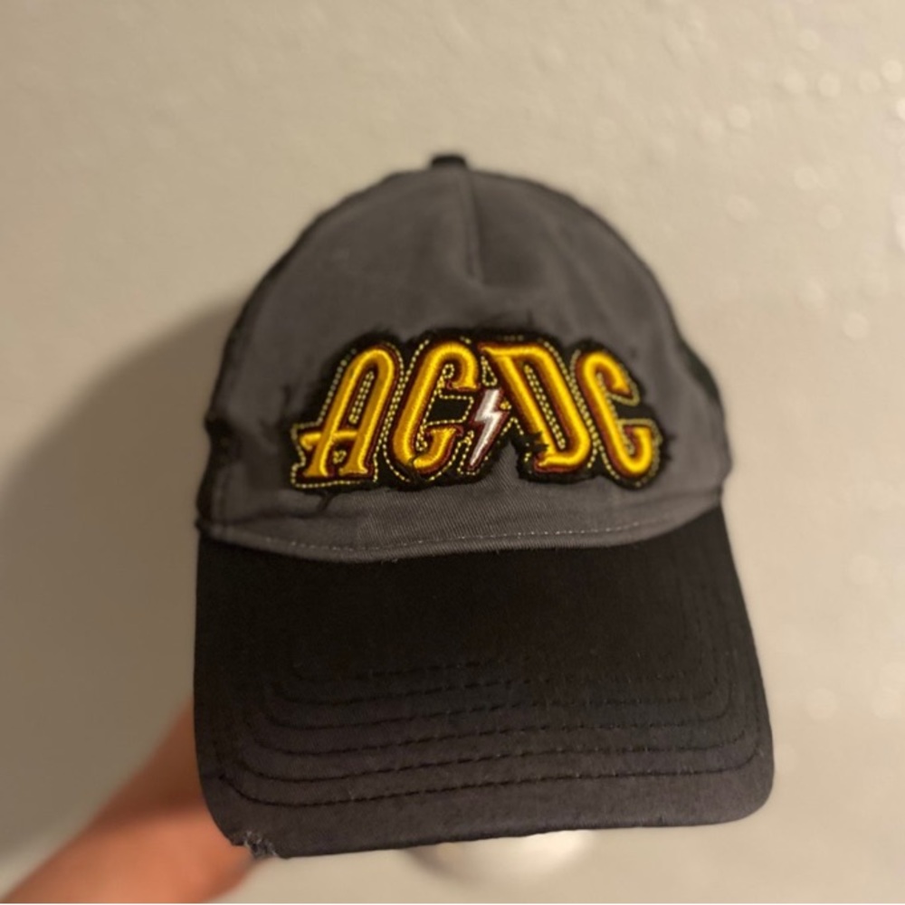 Vintage AC⚡️DC Embroidered SnapBack Hat